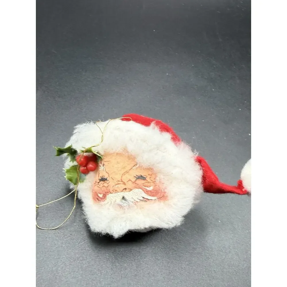 Annalee Dolls - 1988 Santa Smiling Head with Holly Christmas Tree Ornament Lo16